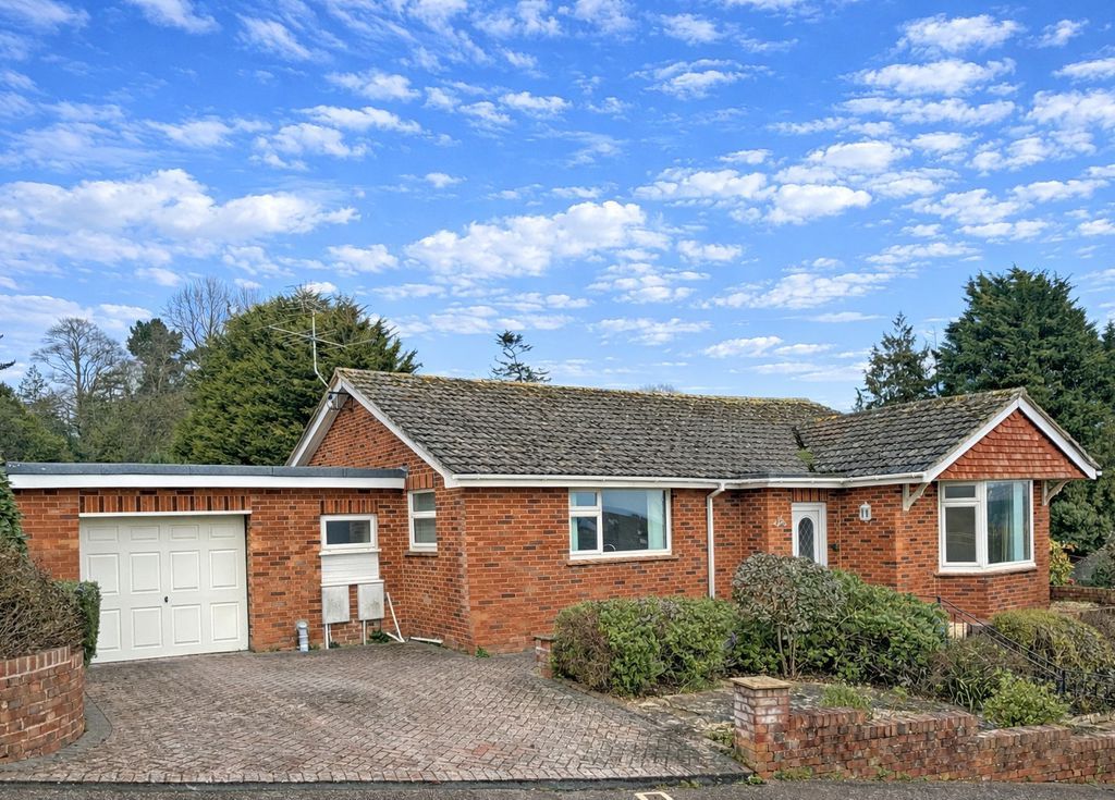 Property photo 1 of 13 Photo 13