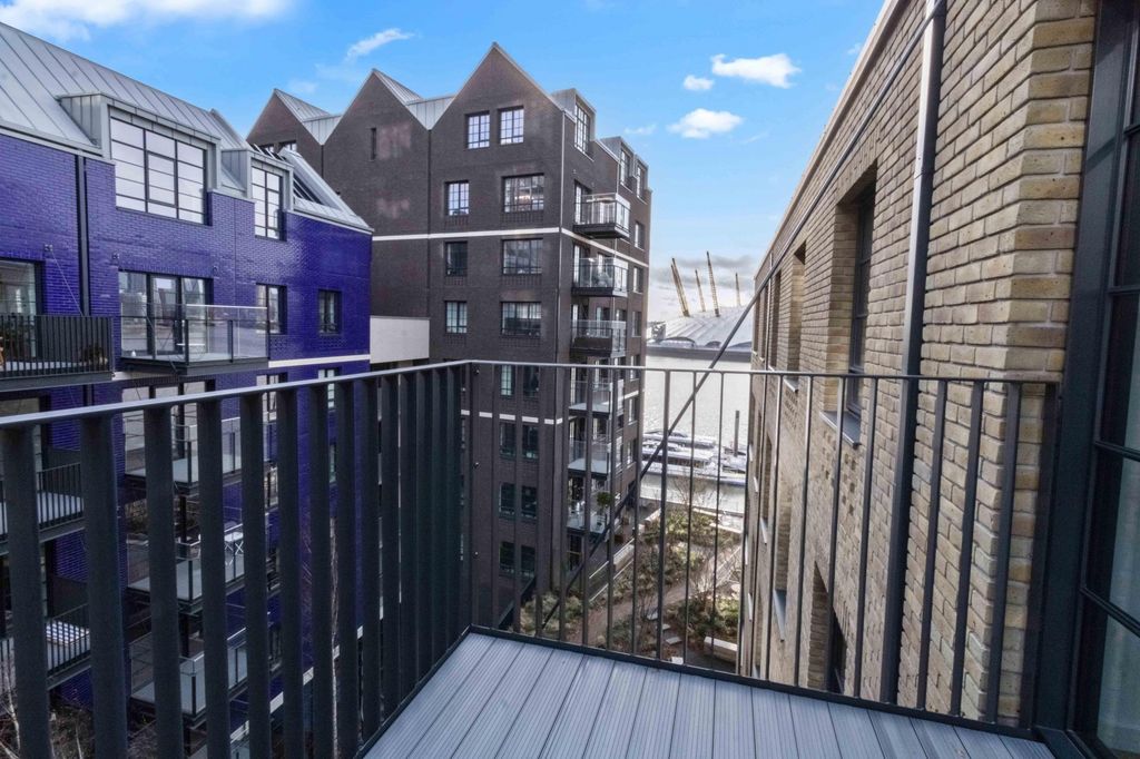 Property photo 3 of 7 (Main)