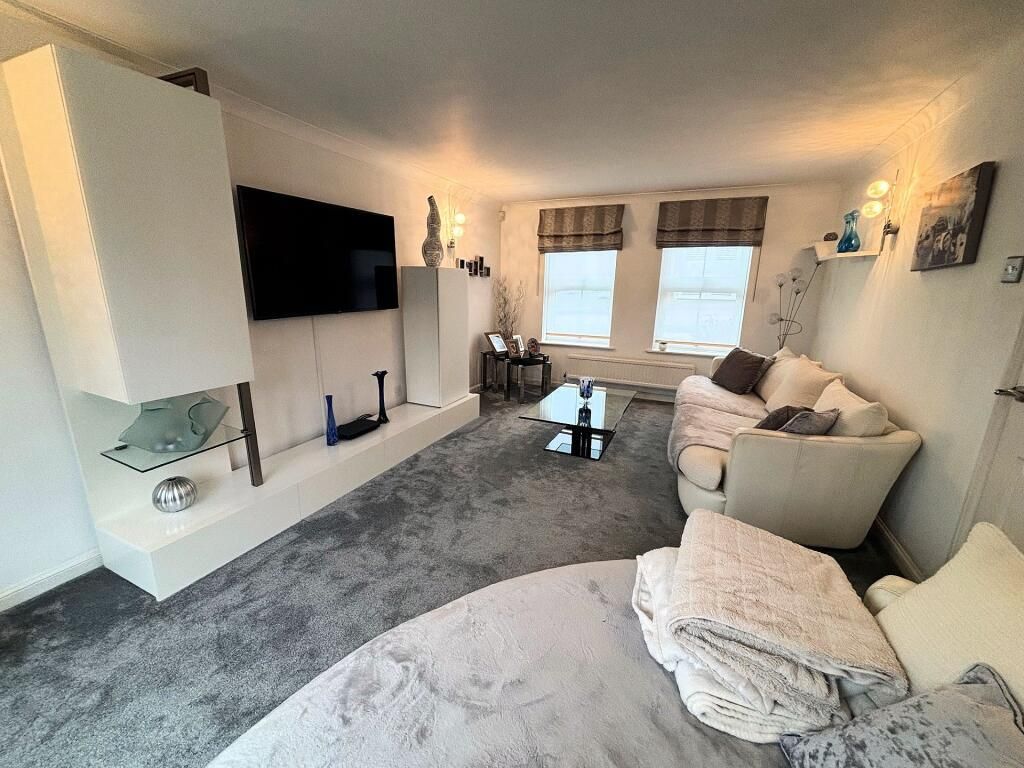 Property photo 2 of 6 89E2cd6Eee74c9F62c647E8F26539397.Jpeg