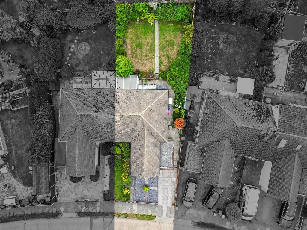 Property photo 2 of 25 Plot