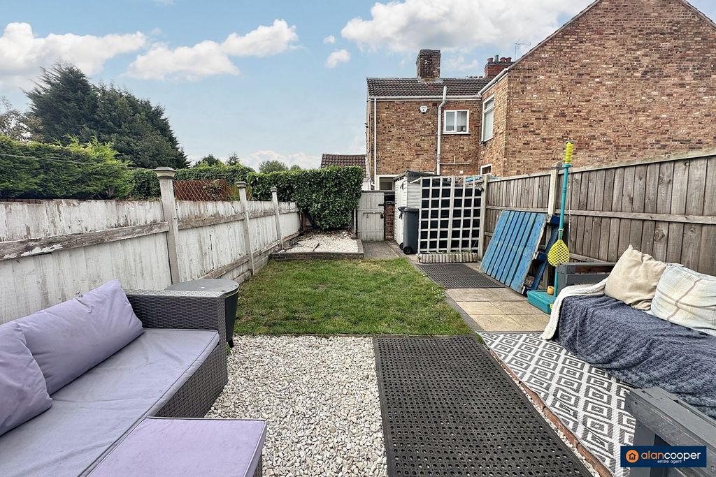 Property photo 3 of 10 4402644