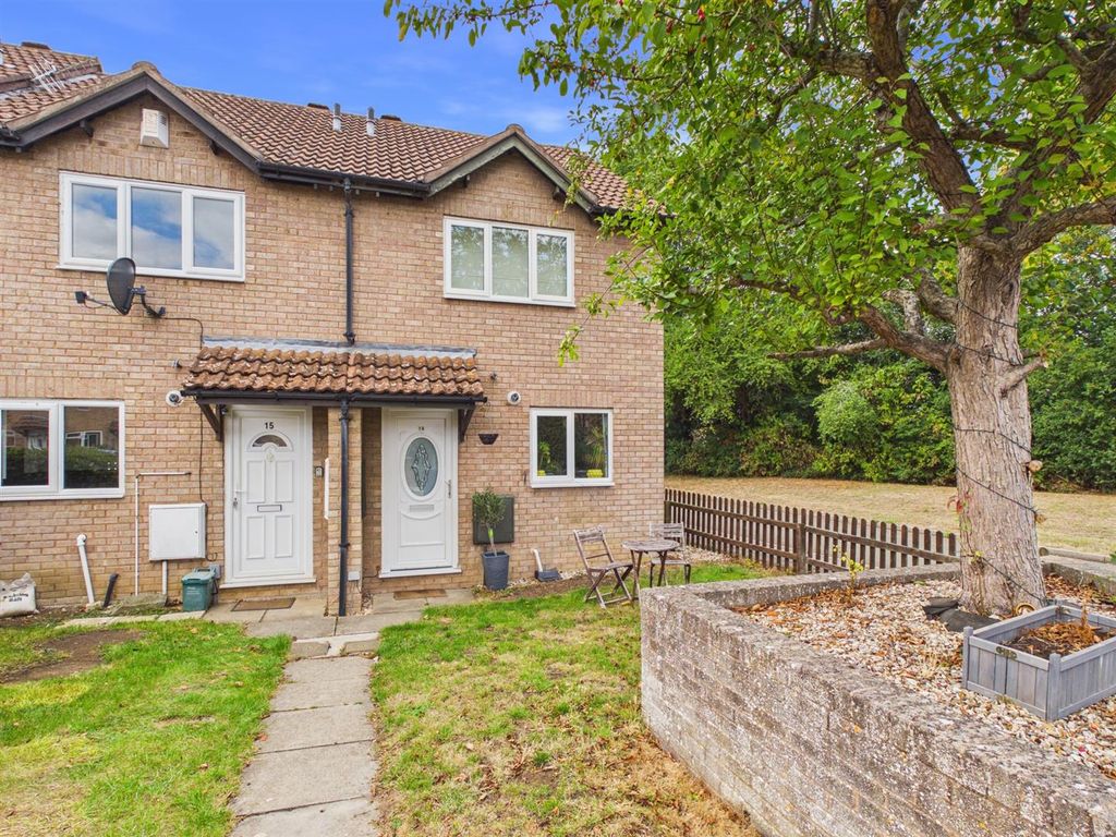 Property photo 1 of 15