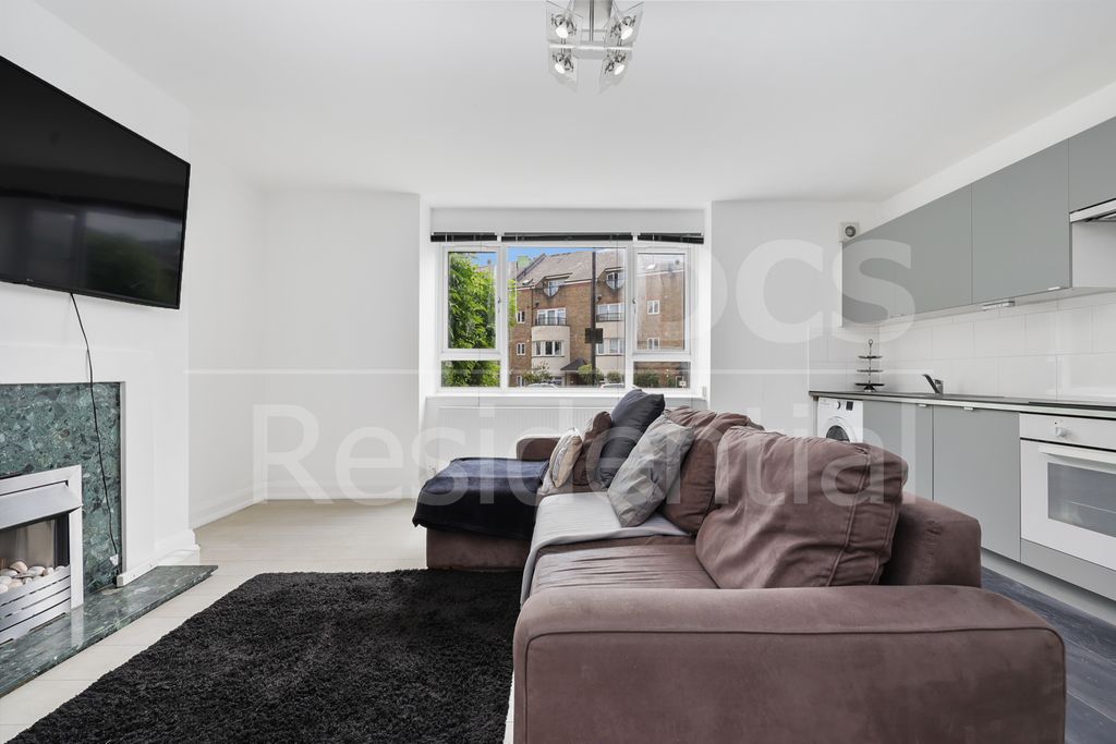 Property photo 3 of 22