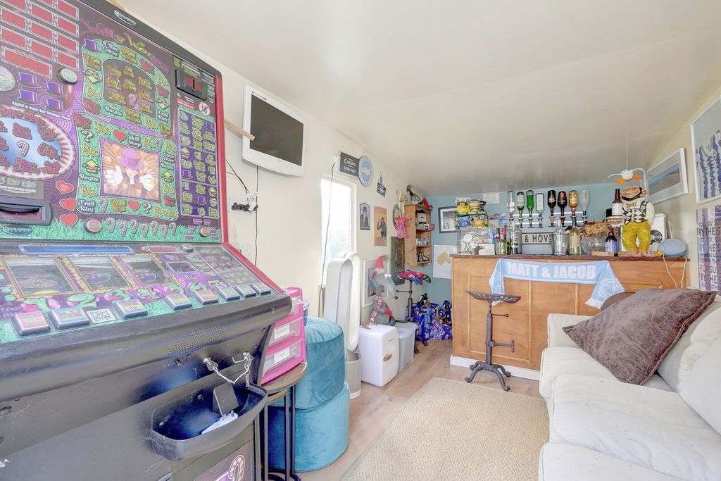 Additional image 24 of 5 bed detached house for saleHawthylands Road, Hailsham BN27
