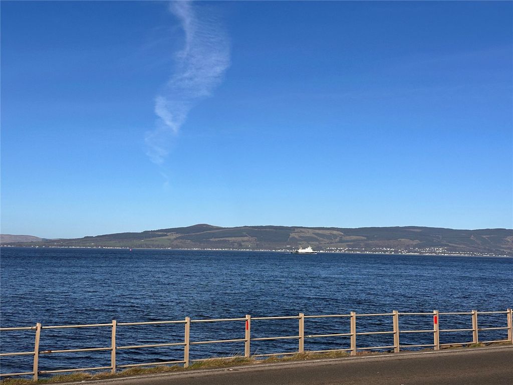 Property photo 3 of 25 View