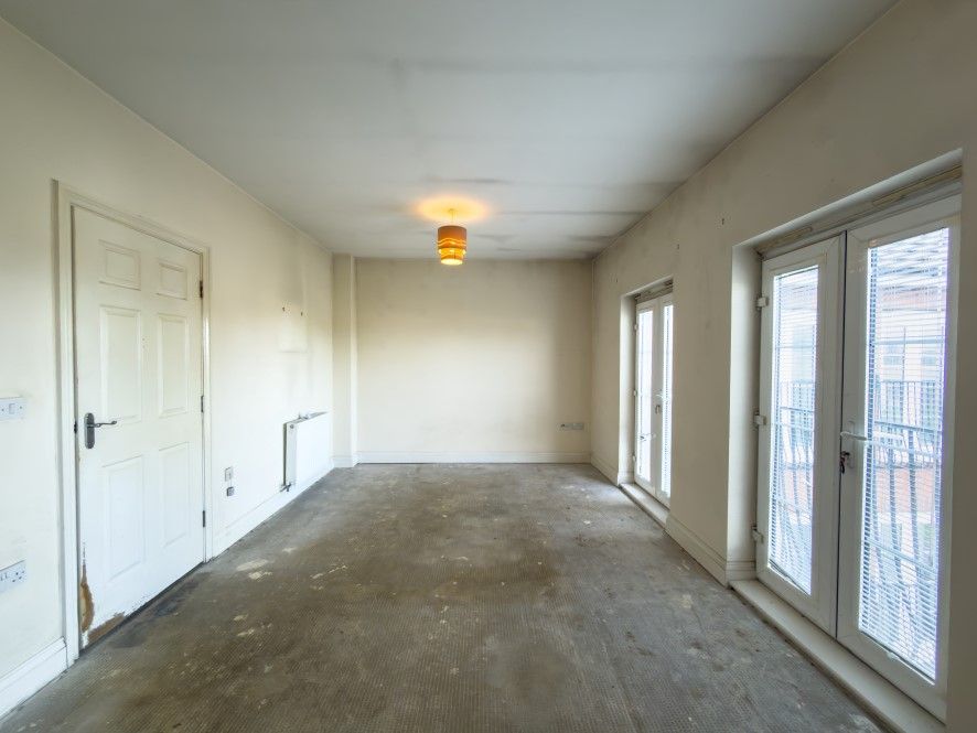 Property photo 2 of 23