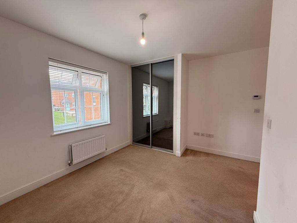 Property photo 3 of 15 Gallery