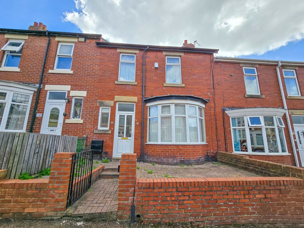 Property photo 1 of 10 External