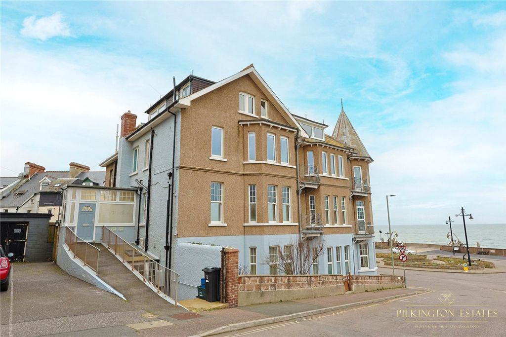 Property photo 1 of 11 4293150