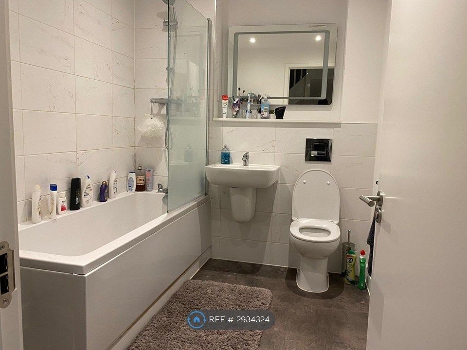 Property photo 3 of 11