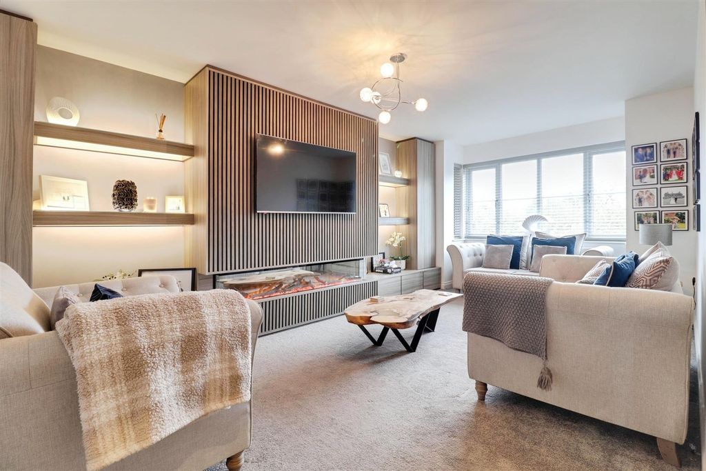 Property photo 3 of 28 7410d46c-Img_0584-Img_0586.Jpg