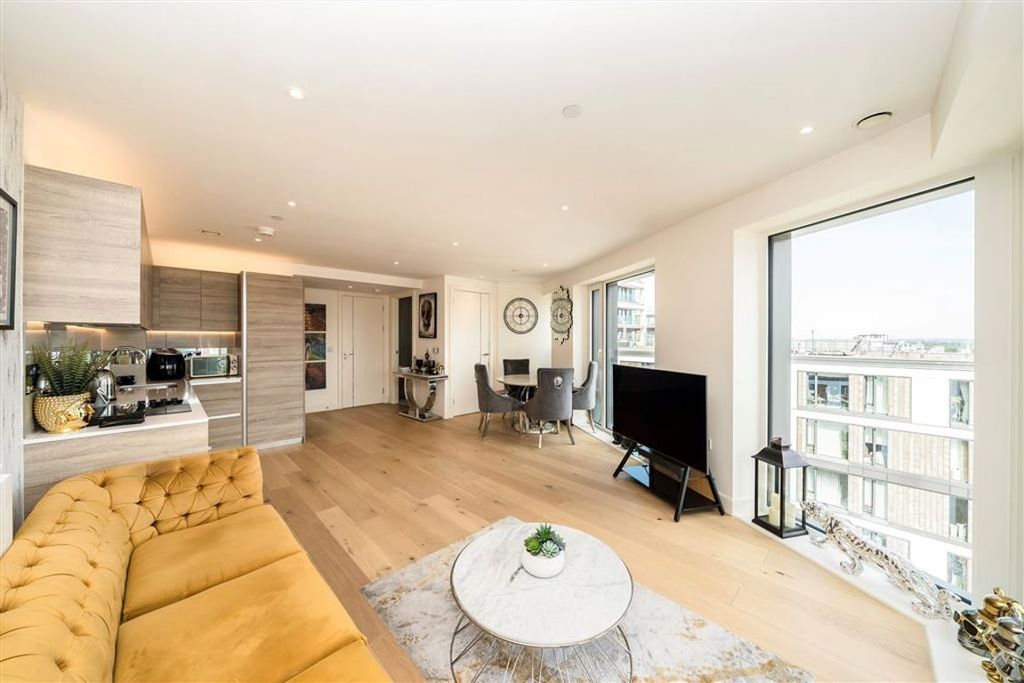 Property photo 1 of 6