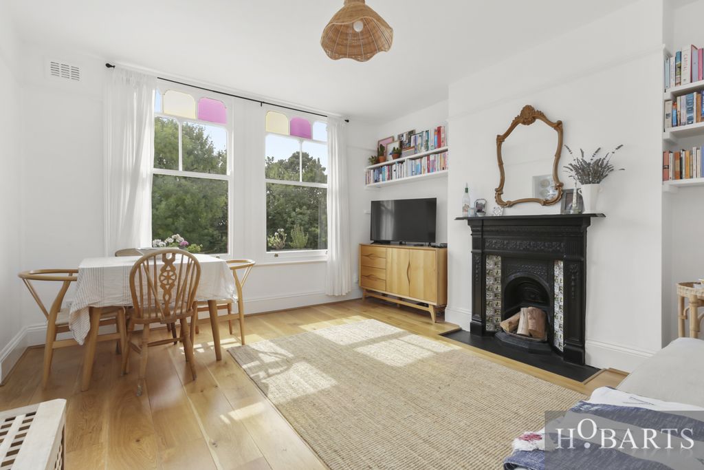 Property photo 2 of 14 Gallery