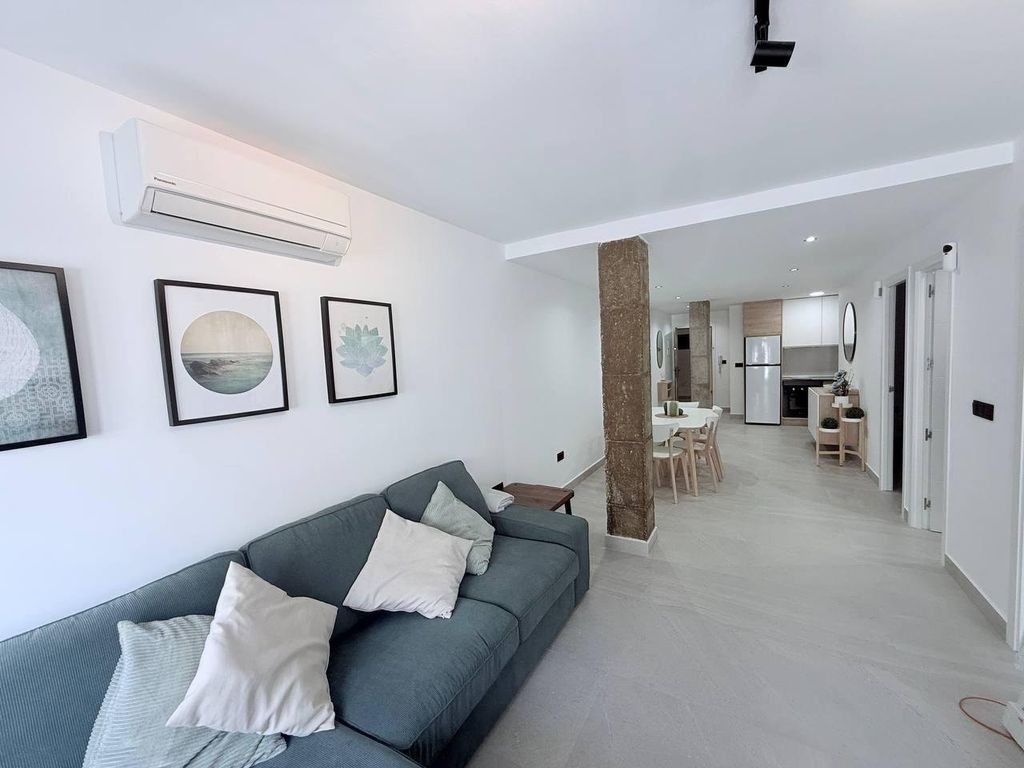 Property photo 1 of 33