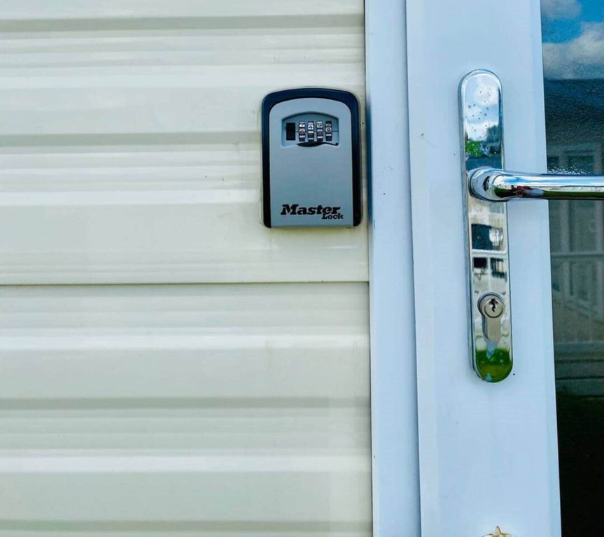 Property photo 3 of 20