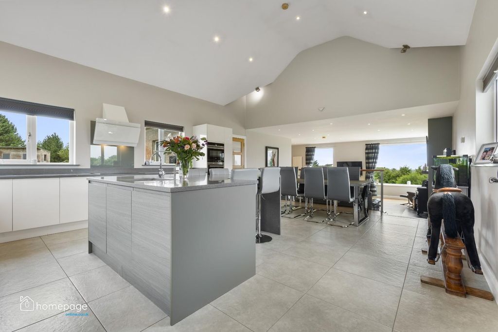 Property photo 1 of 55 20250704-Img_4743.Jpg