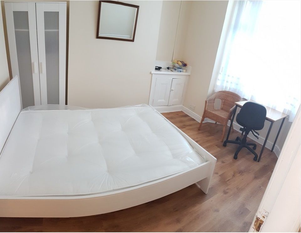 Property photo 1 of 6 Bright, Simply Styled Bedroom With A Double Bed, N...