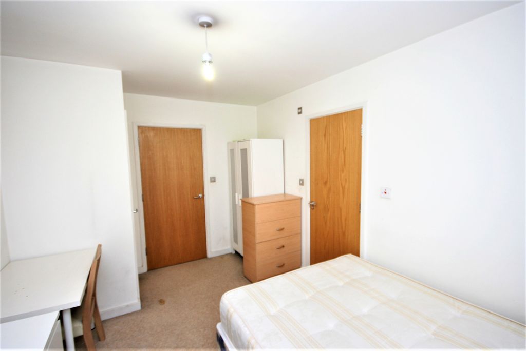 Property photo 3 of 12 Gallery