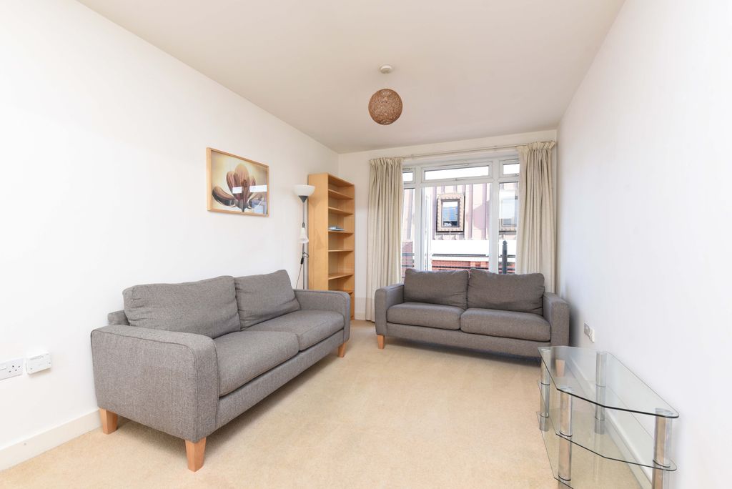 Property photo 1 of 9 5