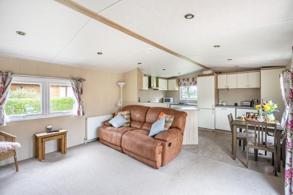 Property photo 3 of 24 Living Room