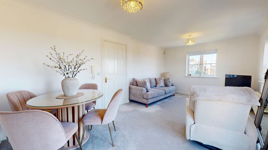 Property photo 1 of 27 5151814
