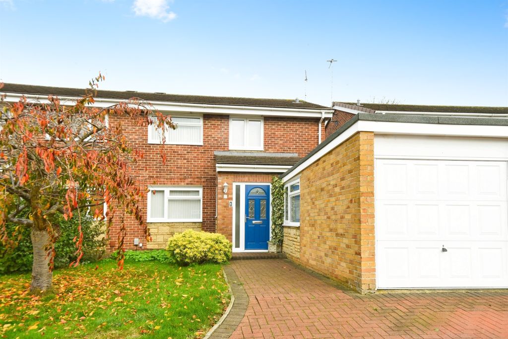 Property photo 1 of 17