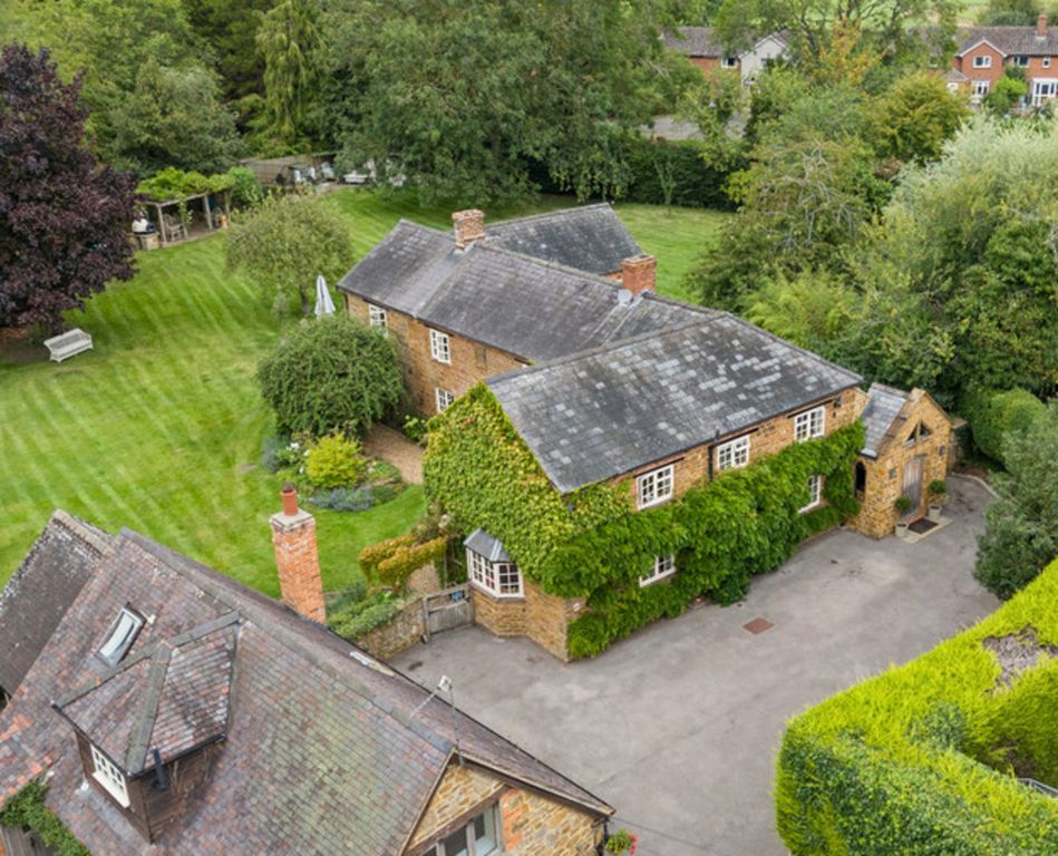 Property photo 1 of 46
