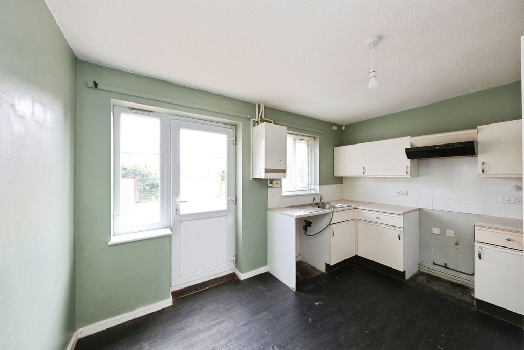 Property photo 3 of 14 Pbox-Img.Jpg