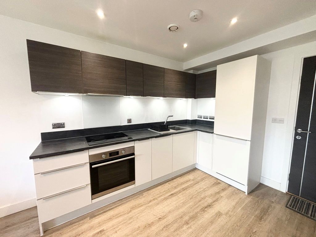 Property photo 2 of 5 Kitchen