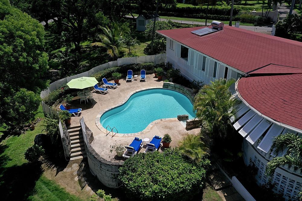 Property photo 1 of 30