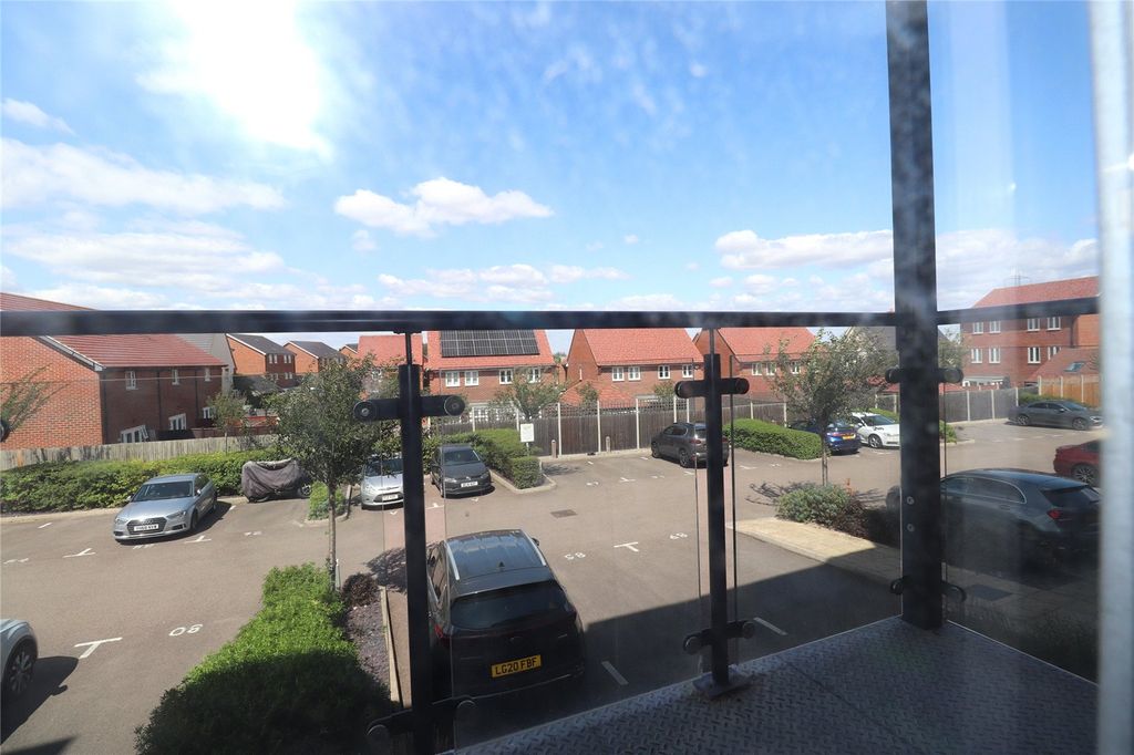 Property photo 3 of 13 Balcony