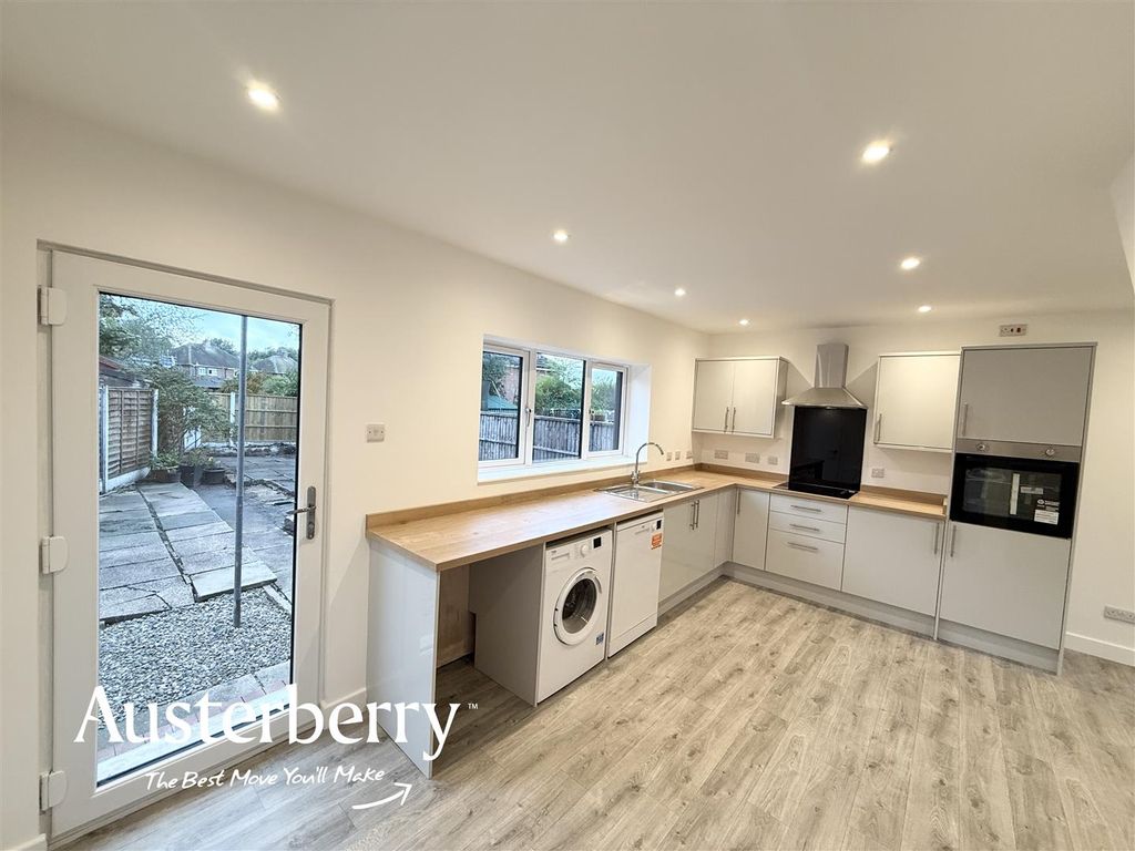Property photo 3 of 15 Img_0568.Jpg
