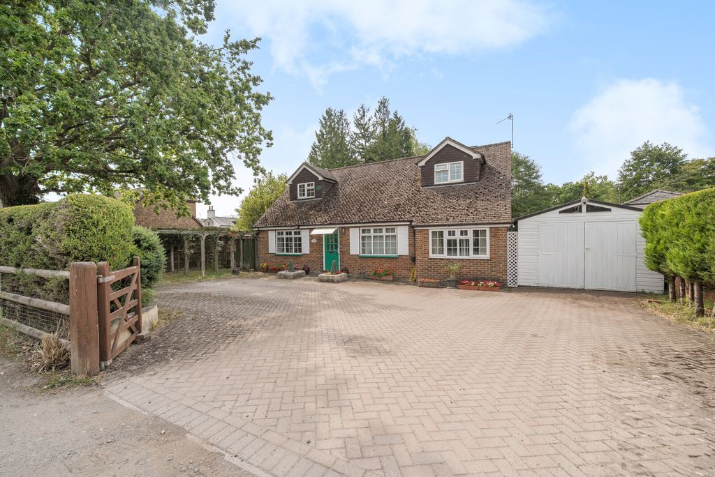 Property photo 1 of 20 1339876-1-689c6De...