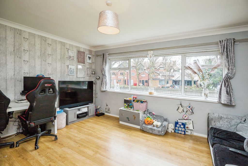 Property photo 3 of 13 Photography