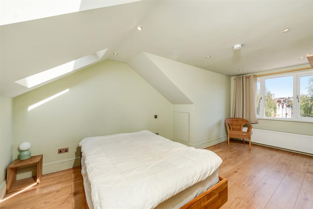 Property photo 3 of 13 54899-Hi-Res (7).Jpg