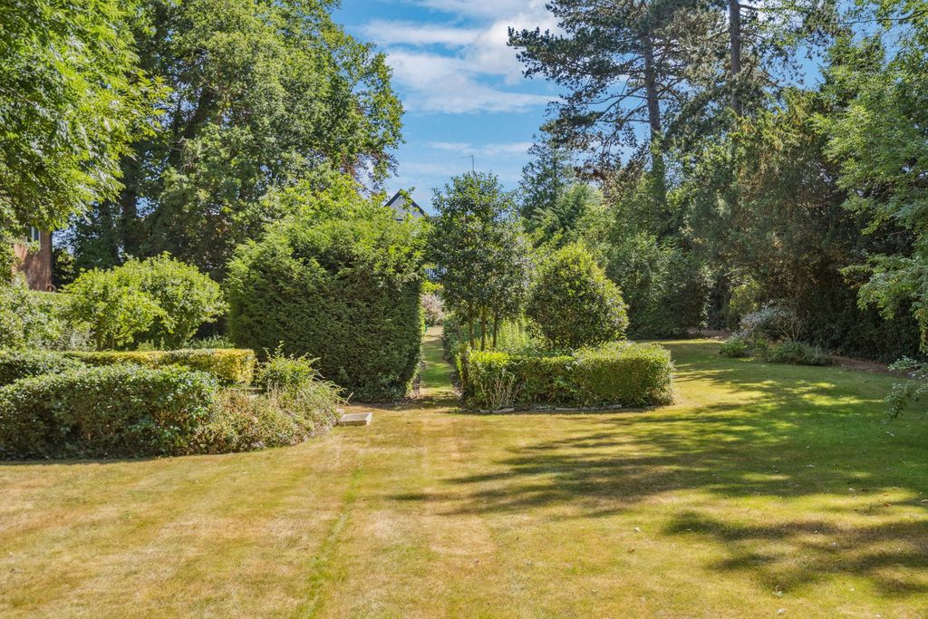 Additional image 45 of 7 bed detached house for salePaines Lane, Pinner Village HA5