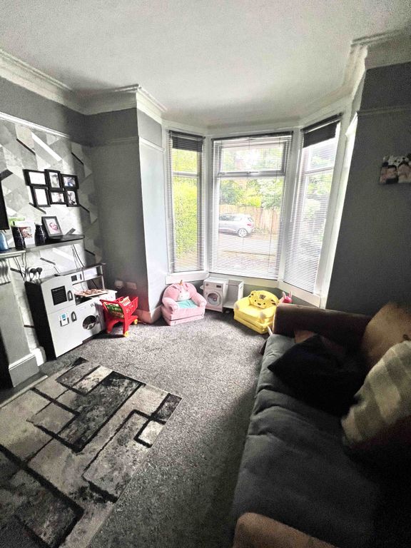 Property photo 2 of 5