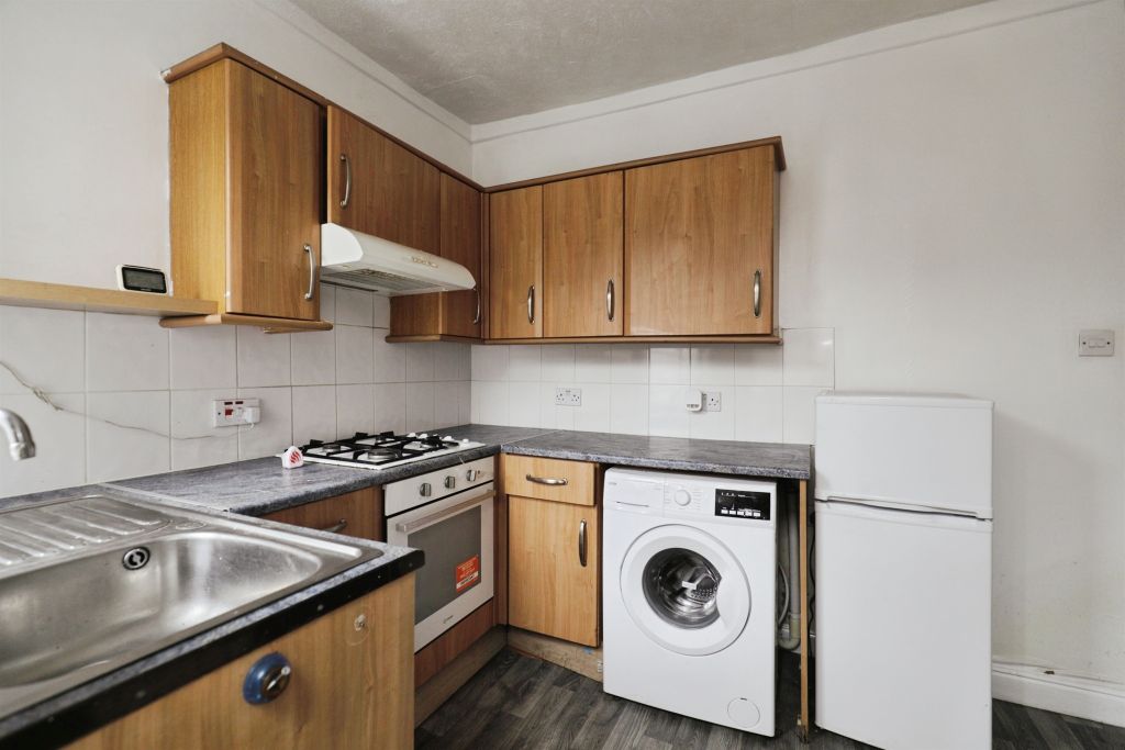 Property photo 2 of 12