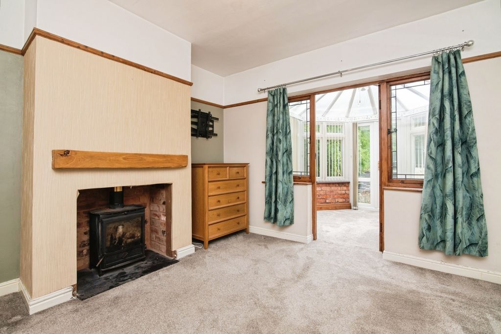Property photo 3 of 19 Pbox-Img.Jpg