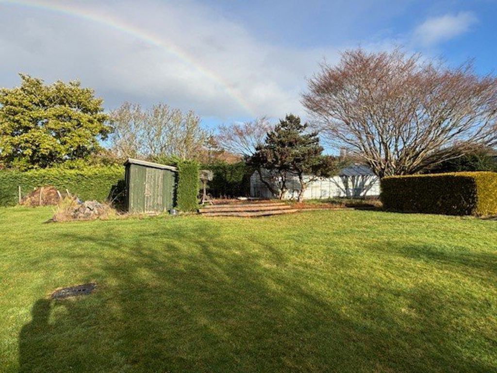 Property photo 3 of 4