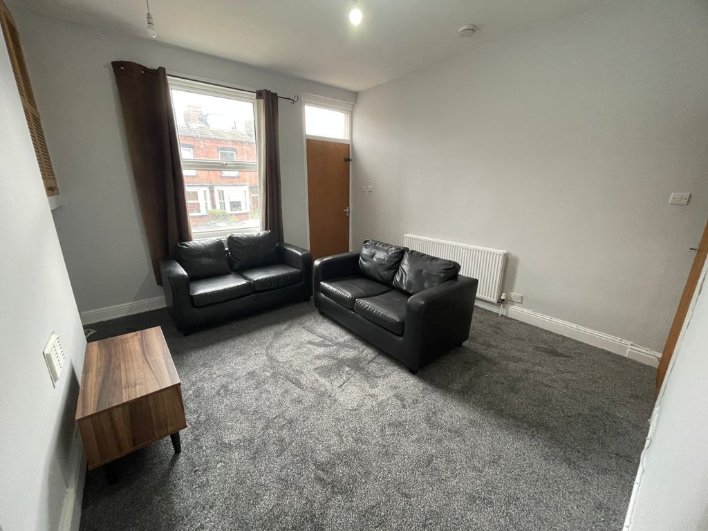 Property photo 1 of 11 Picture No. 18