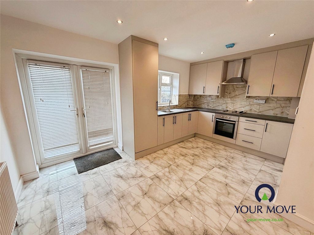 Property photo 1 of 15 Picture No. 13