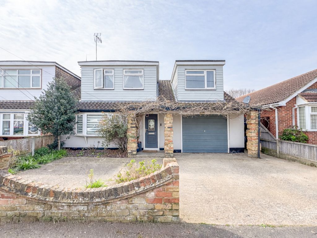 Property photo 1 of 28