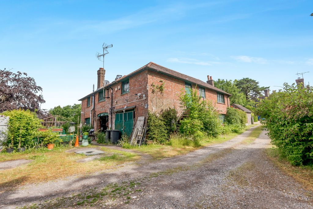 Property photo 3 of 17 1-3 Forest Farm Cottages (1,2 &amp;3), Nr. Forest Row, West Sussex, Rh17 7Da