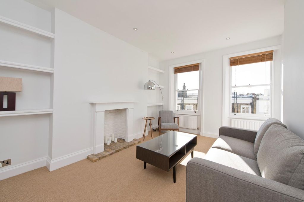 Property photo 1 of 5