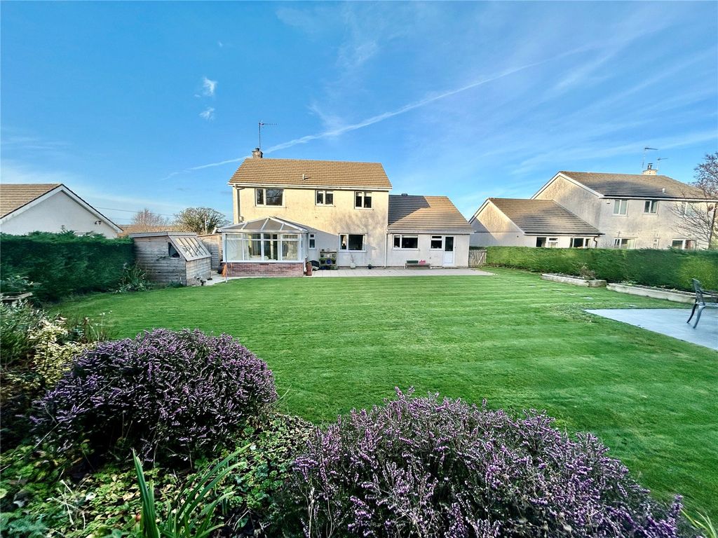 Property photo 3 of 32 Picture No. 26