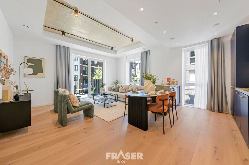 Property photo 3 of 21 Picture No. 29