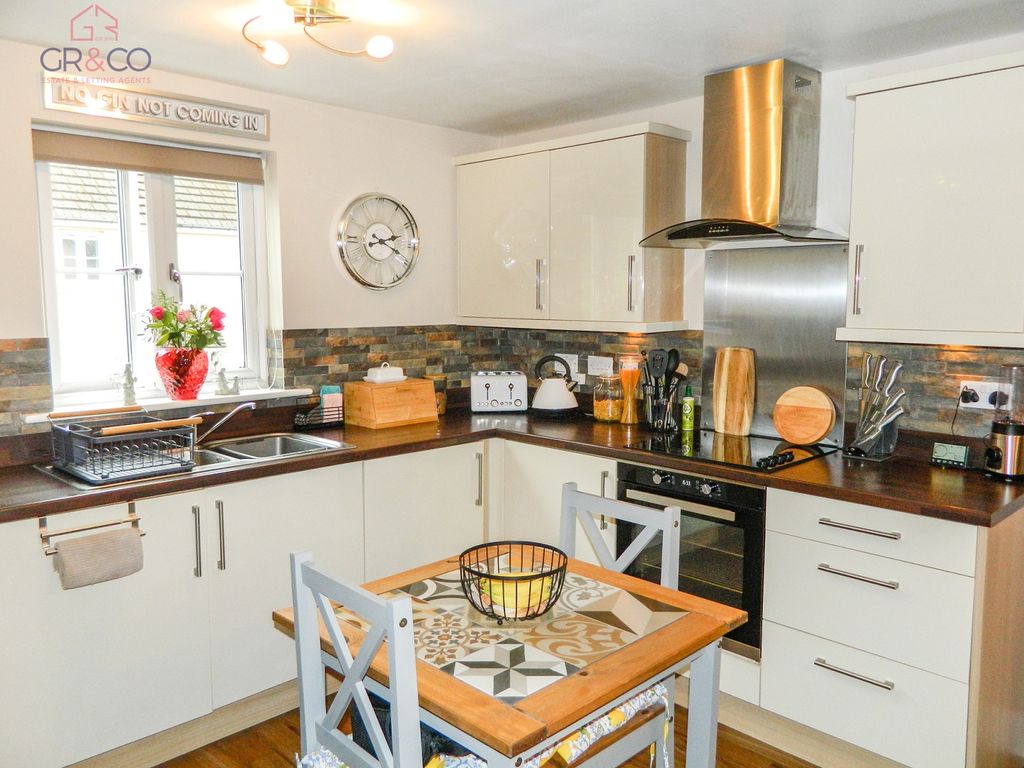 Property photo 3 of 20 Not Specified
