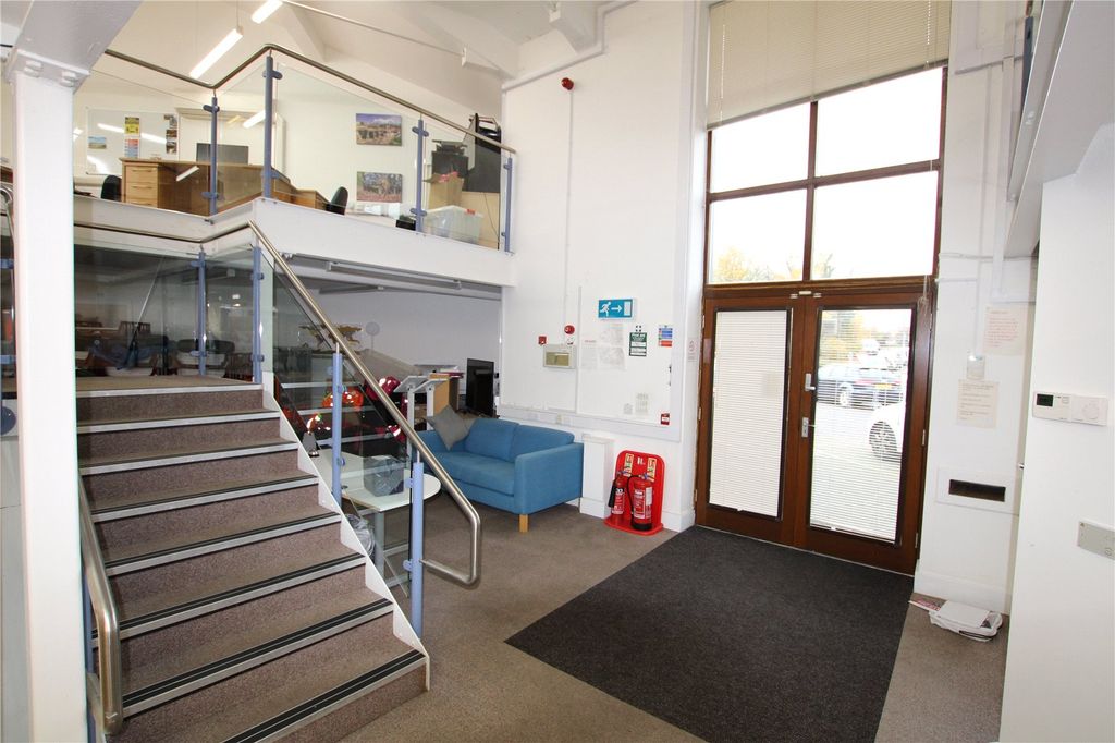 Property photo 2 of 14 Picture No. 02