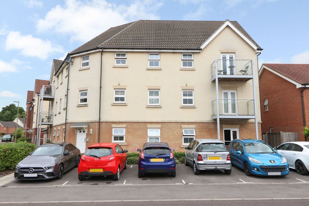 Property photo 1 of 14